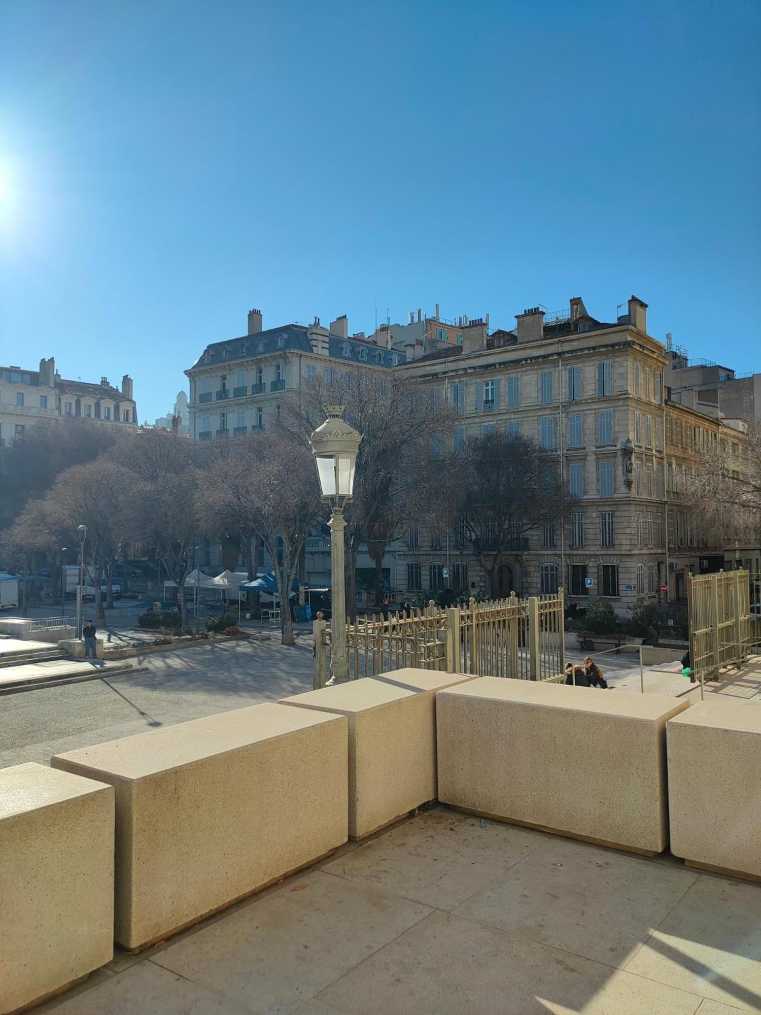 Come&Sleep Marseille Exteriör bild